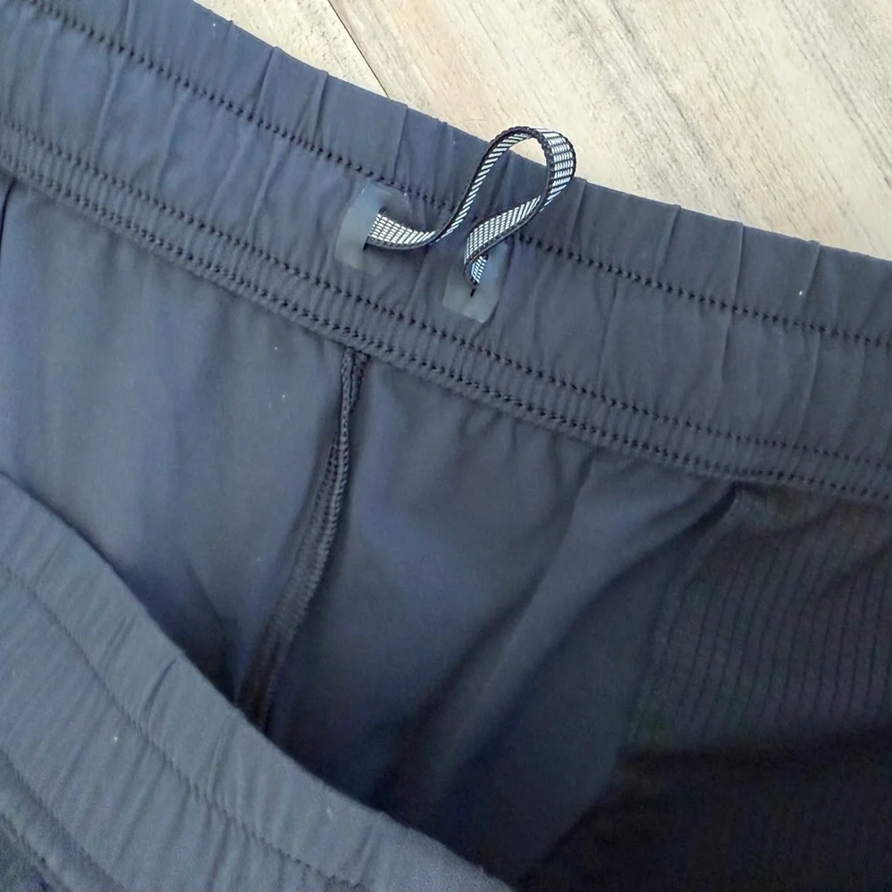 New-On Running Mens Black Core Pants Joggers running Athletic in XXL - Picture 7 of 8